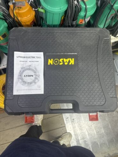 ????Набор аккумуляторного электроинструмента 