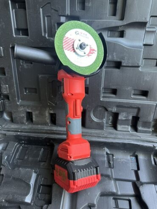 Набор аккумуляторных инструментов 4 в 1, включающий углошлифовальную Бишкек - изображение 4