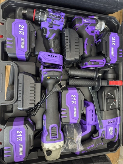 Распродажа ✅✅✅ Набор аккумуляторных инструментов в прочном кейсе Бишкек - изображение 1