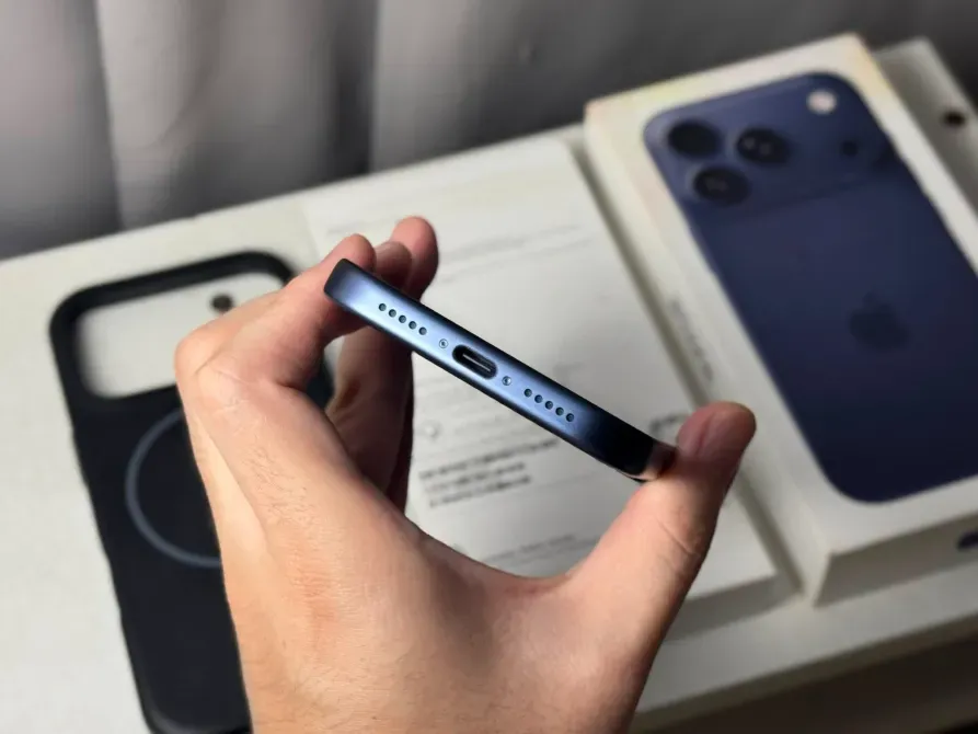 IPhone 17 Pro Max — 256GB Кызыл-Джар - изображение 2