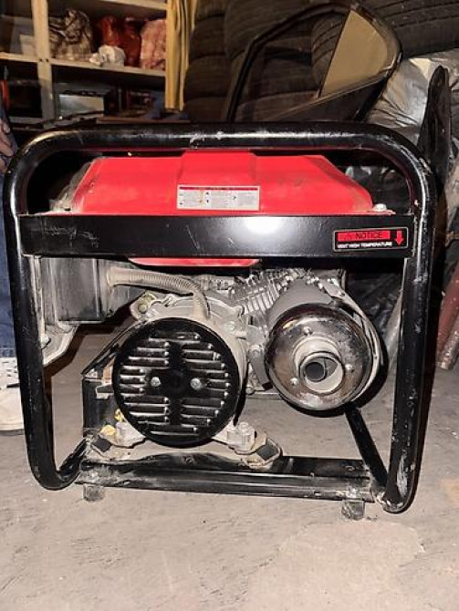 Бензиновый генератор Triangle TR2800E - Тип: AVR генератор Бишкек - изображение 3