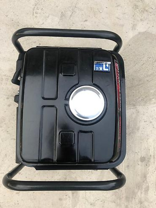 Генератор бензин мн иштейт,состояние отлично,идеально жакшы Бишкек - изображение 3