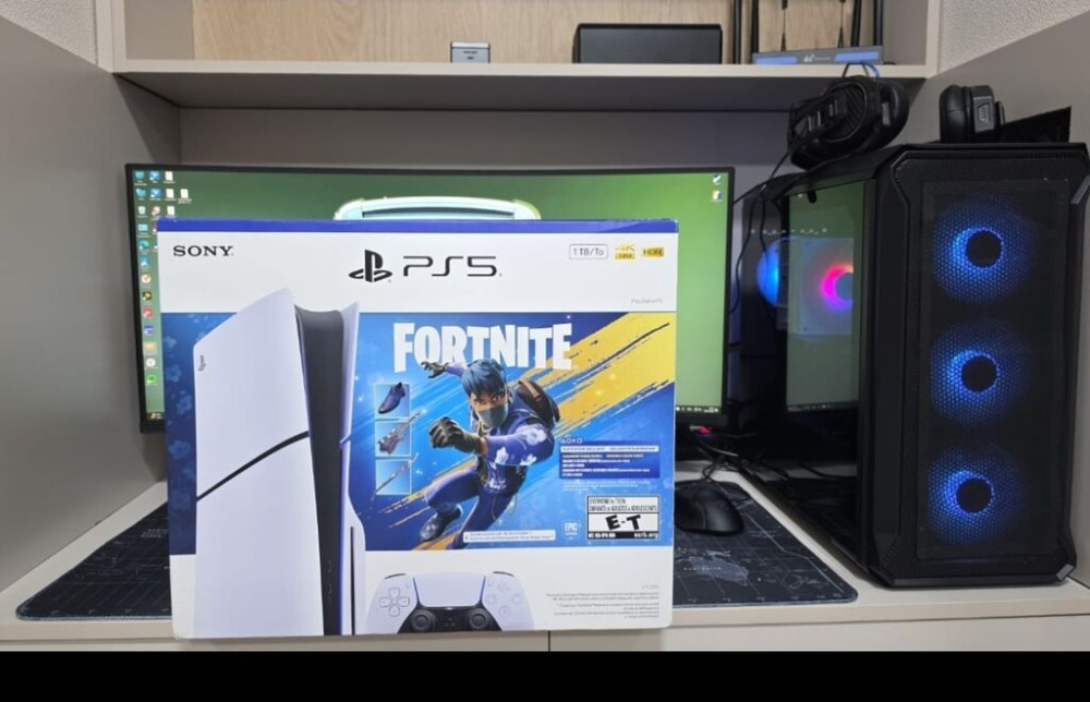 Sony PlayStation 5 (версия с дисководом), 1 ТБ. - Официальная консоль Бишкек - изображение 1