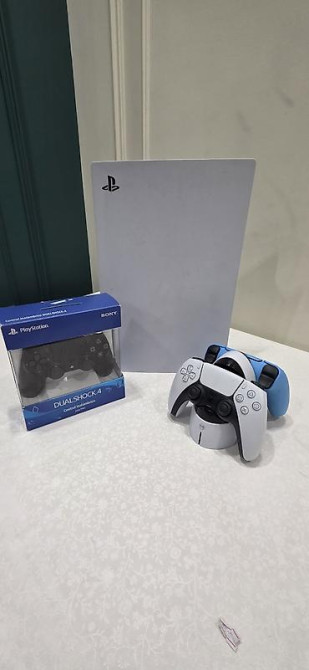 Игровой комплект PlayStation: - Консоль PlayStation 5 Бишкек - изображение 1