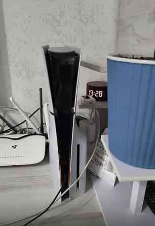 Ps5 slim 1 оригинал джойстик Состояние идеальное, не шумит не Бишкек