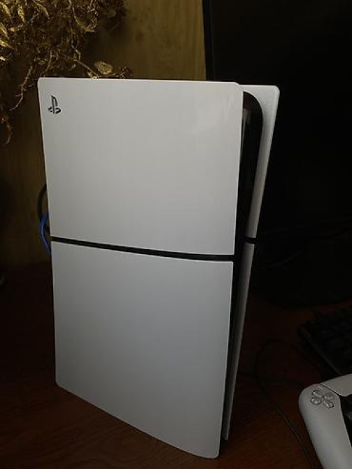 Игровая консоль Sony PlayStation 5 (версия с дисководом), цвет белый Бишкек - изображение 1