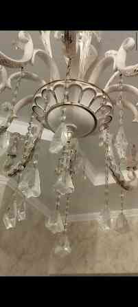 Классическая потолочная люстра с подвесками( хрусталь ) Италия Бишкек
