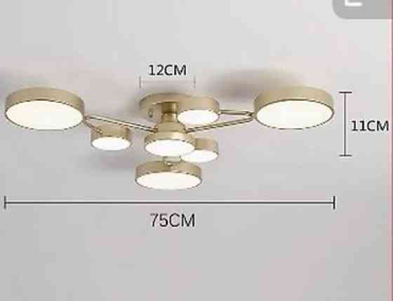 Продаю люстру, дизайнерскую. В золотом цвете. Трехцветное освещение. В Бишкек