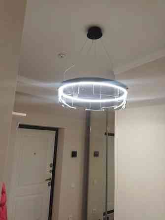 Две потолочные люстры.сросная цена за две люстры 80см диаметр хрусталь Бишкек