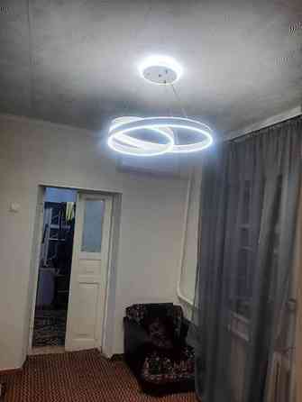 Люстры 2 шт Б/У А также есть другая б/у техника и мебель - Бишкек