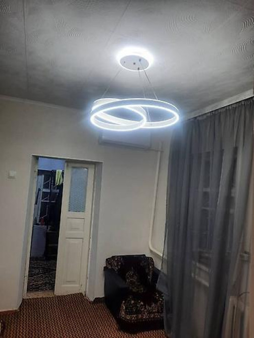 Люстры 2 шт Б/У А также есть другая б/у техника и мебель - Бишкек - изображение 1