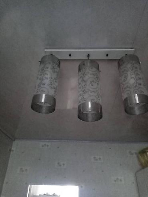 В городе Талас продается люстра, б/у. В стиле хай-тек. смотрится очень Bishkek - photo 3