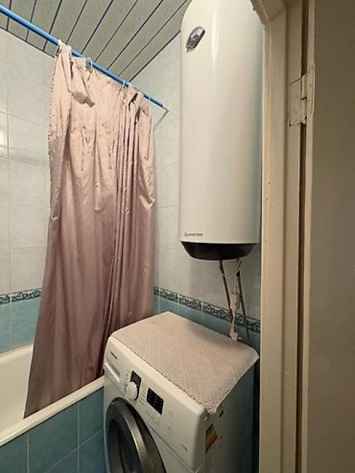 Продается 3х ком. квартира 105 улучшенная серия в 12 микрорайоне Bishkek - photo 7