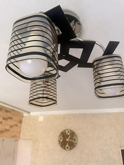 Продам 2 штуки люстры. В отличном состоянии. Как новые. Пару отдам за Бишкек - изображение 4