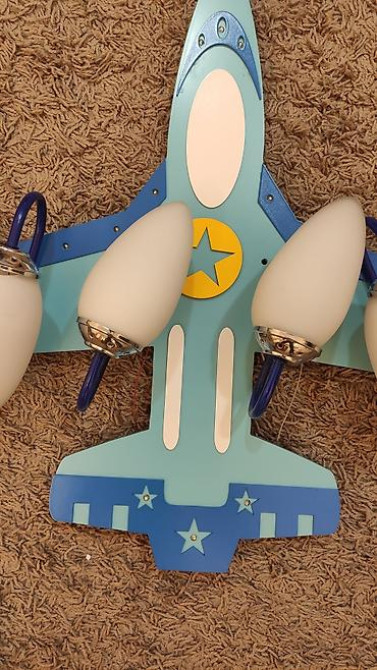 Классная люстра в детскую Все работает, без лампочек В отличном Бишкек - изображение 2