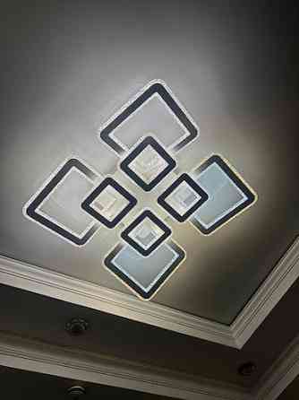 Продам две одинаковые лэд люстры. К ним же два пульта. Покупали обе Бишкек