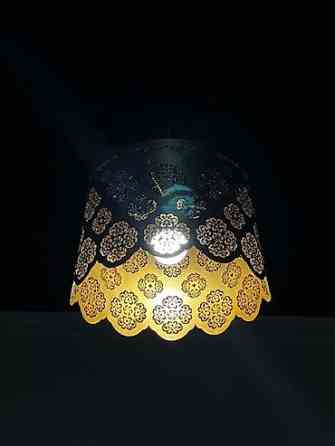 Люстра, лампочки, плафон Дешево состояние отличное 3шт имеется все за Бишкек