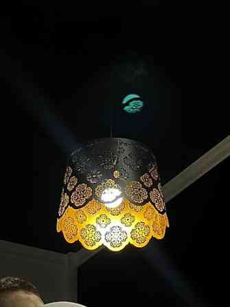 Люстра, лампочки, плафон Дешево состояние отличное 3шт имеется все за Бишкек