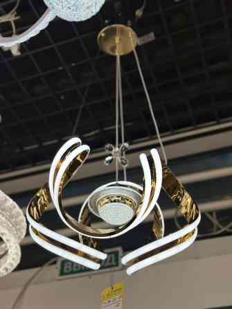 Подвесная светодиодная люстра современного дизайна. Особенности: - Бишкек