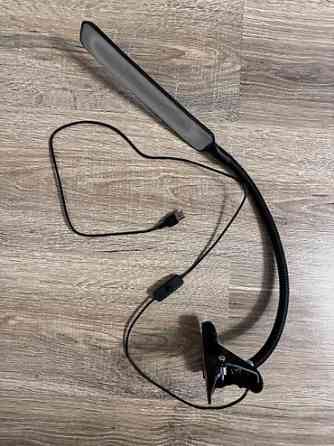 Светильник на стол, работает от usb практически новый. Гибкий, можно Бишкек