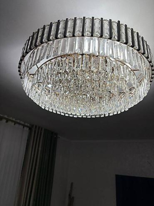 Продаю люстру, не подошел по дизайну. Собранный, новый. брали за 15 Bishkek - photo 1