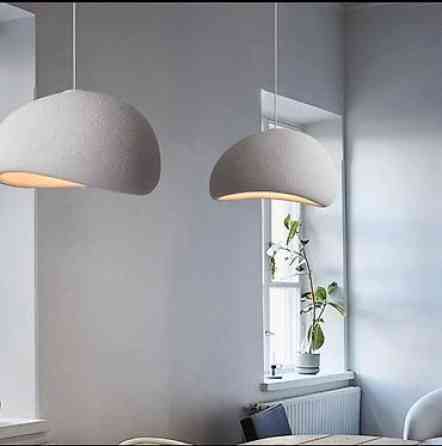 Подвесной дизайнерский светильник в минималистичном стиле, идеален над Bishkek