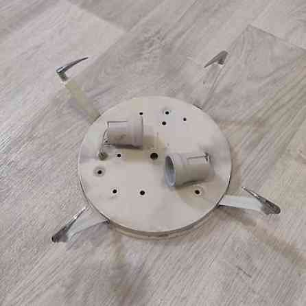 Продаю светильник на 2 лампочки (Е27) Bishkek