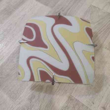 Продаю светильник на 2 лампочки (Е27) Bishkek