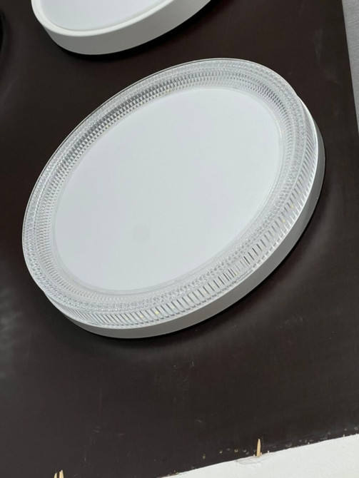 Светодиодный потолочный светильник (накладной) круглой формы Bishkek - photo 1