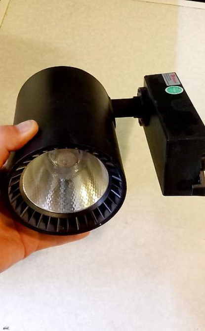 7шт больших и 3,4шт маленьких. рельсы 6.шт по 4метра примерно Bishkek - photo 1