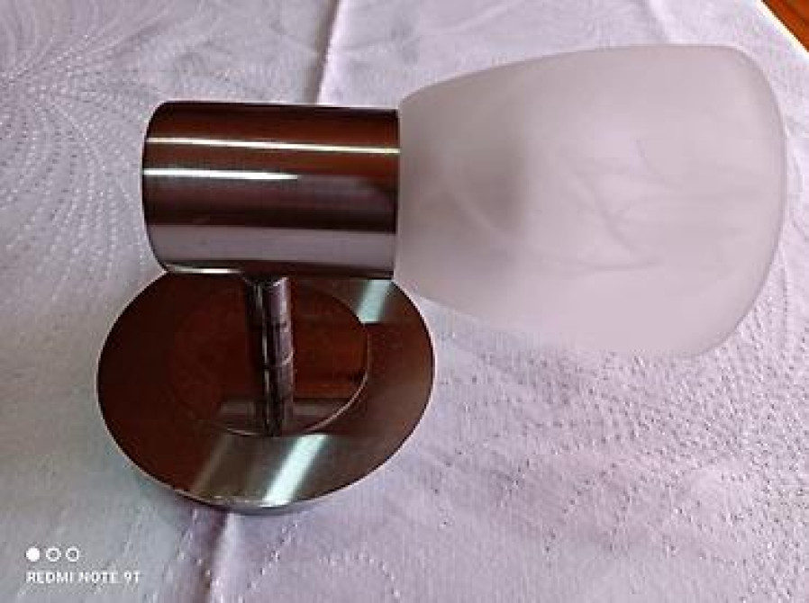 Бра настенное с матовым плафоном - Тип: однорожковое бра для стены - Бишкек - изображение 1