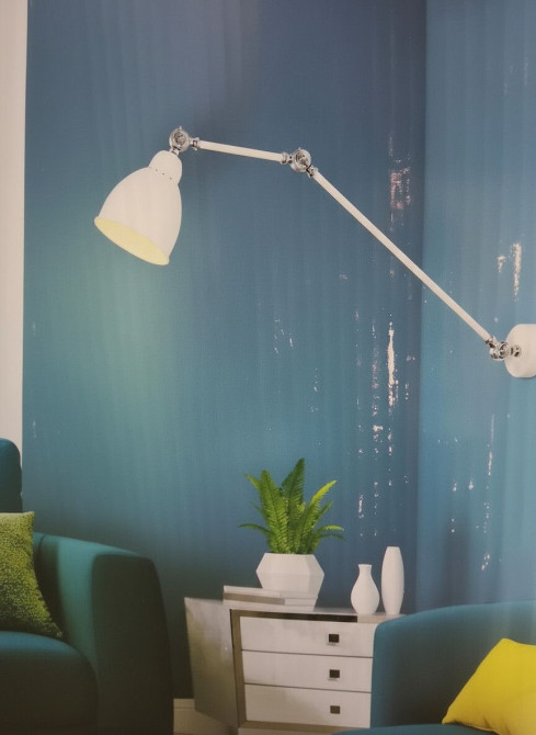 Продаётся бра новое, даже не распаковывали. Так и лежит в коробке Bishkek - photo 1