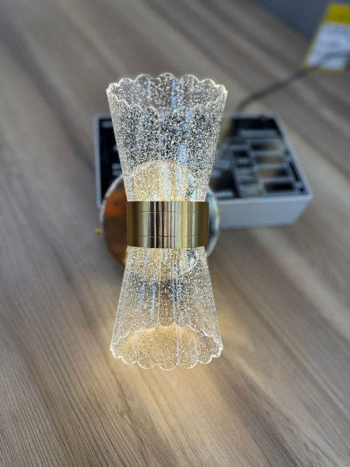 Настенный светильник-бра с двойным плафоном - Тип: бра, вертикальная Бишкек - сүрөт 1