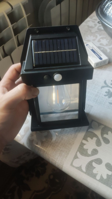 Уличный настенный светильник на солнечной панели с датчиком движения Бишкек - изображение 1