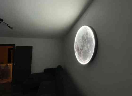 Настенная лампа в виде луны это стильный и уютный элемент декора Бишкек