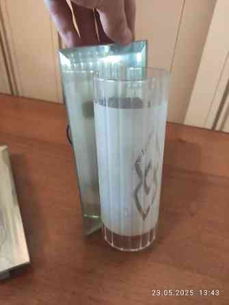 Продается 2 светильника, бра на стену, состояние новых, целые без Бишкек