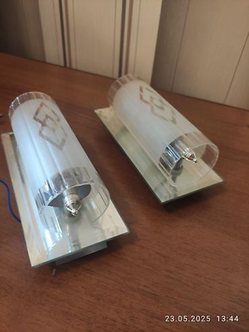 Продается 2 светильника, бра на стену, состояние новых, целые без Bishkek - photo 2
