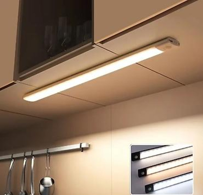 Перезаряжаемая трехцветная лампа с датчиком движения на магнитном Бишкек - изображение 1