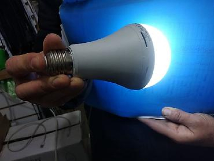 Лампочка аккумулятордук батарейи менен Бишкек - изображение 2