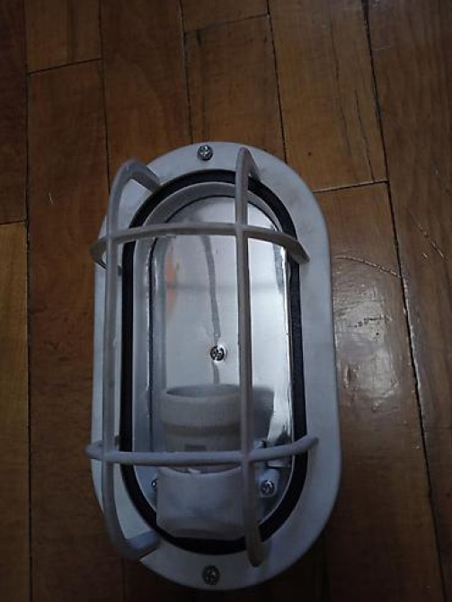 Лампа без стекла Бишкек - изображение 1