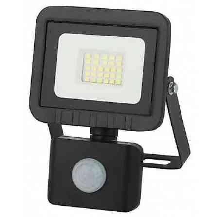 Светодиодные прожекторы LPR-041-2-65K-020 20Вт с датчиком Бишкек