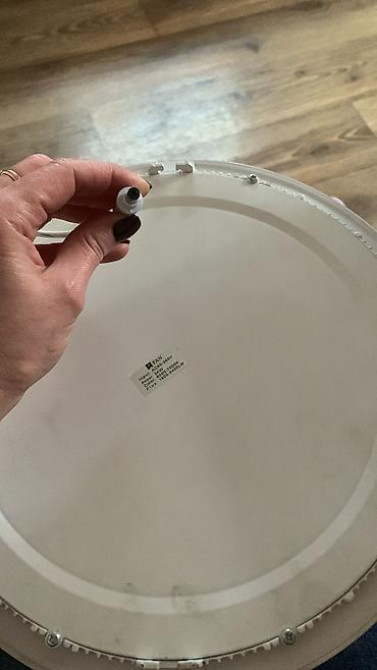 Светодиодный светильник новый,Светодиодные лампы 20 ватт в наличии Бишкек - изображение 2