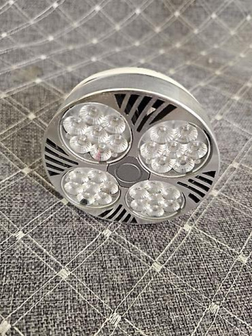 LED-лампа прожекторного типа PAR30 Характеристики: - Модель: LED Бишкек - изображение 1