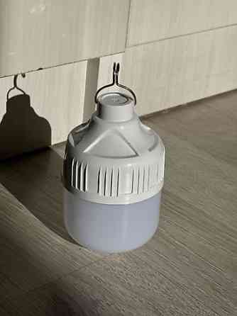 Переносной светодиодный фонарь-лампа с крюком и USB-C - Тип Бишкек