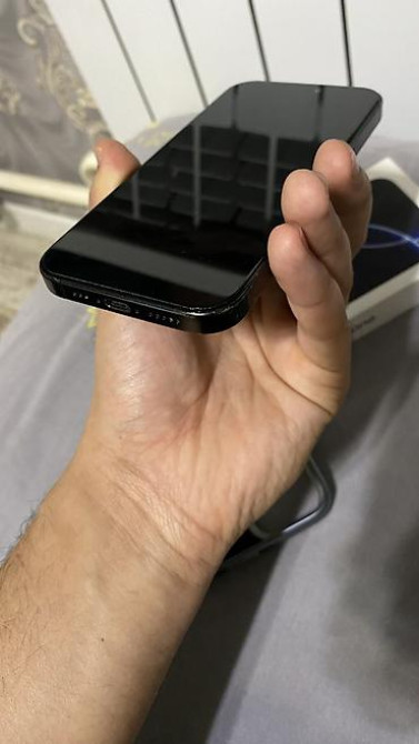 IPhone 16 Pro, Новый, 128 ГБ, Черный, Защитное стекло, Чехол, Коробка, 89 % Бишкек - изображение 8