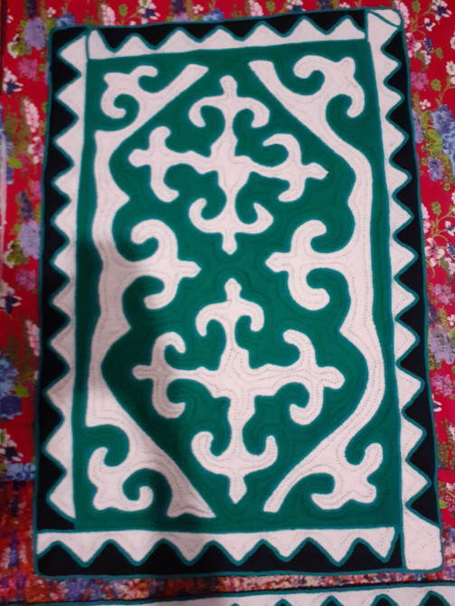 Ковер Новый, Настенный, Войлок, Сделано в Кыргызстане Бишкек - изображение 1