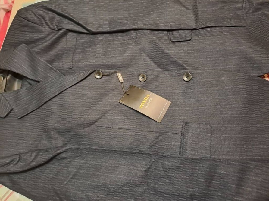 НОВАЯ ФАБРИЧНАЯ МУЖСКАЯ ТРОЙКА. Размер 46. Цена задаром ниже оптовой Бишкек - сүрөт 1