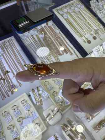 Крупное кольцо с овальным кабошоном янтарного оттенка Проба 585 гр 5 Бишкек