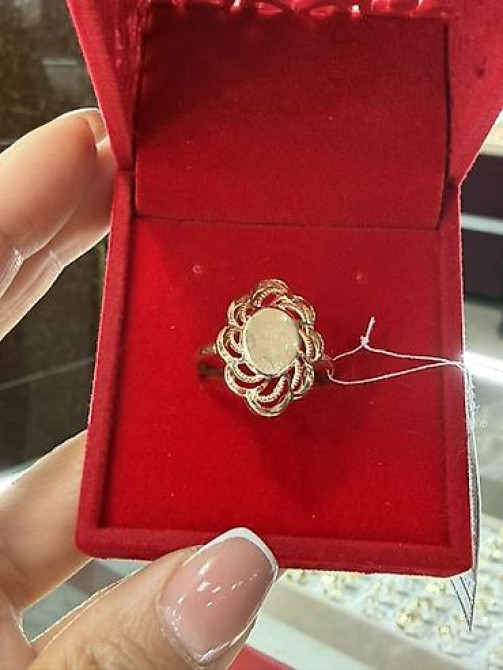 Золотое кольцо с резным узором “звёздочки” - Материал: жёлтое золото Бишкек - изображение 16