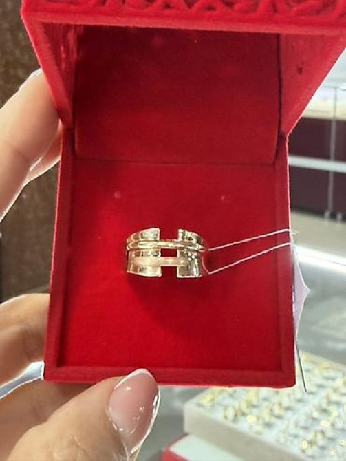 Золотое кольцо с резным узором “звёздочки” - Материал: жёлтое золото Бишкек - изображение 18